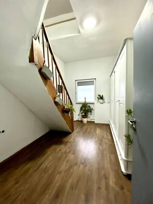 12: Privatzimmer Fuer Reisende Durch Koblenz 科布倫茨 外观 照片