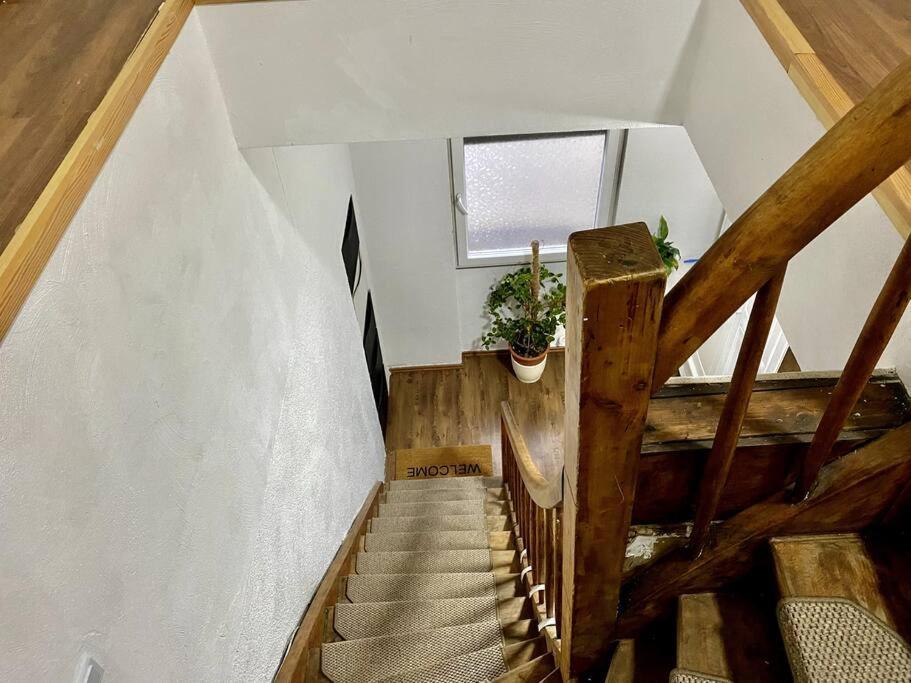 12: Privatzimmer Fuer Reisende Durch Koblenz 科布倫茨 外观 照片